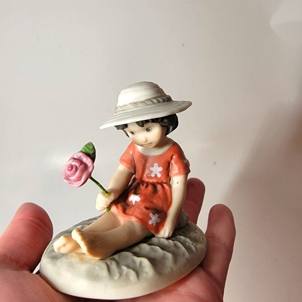 Kim Anderson's You're The Loviest Flower Ever Girl Figurine Vintage